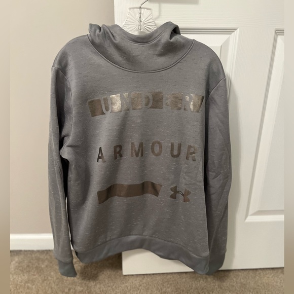 Women’s Under Armour Sweatshirt - Picture 1 of 3